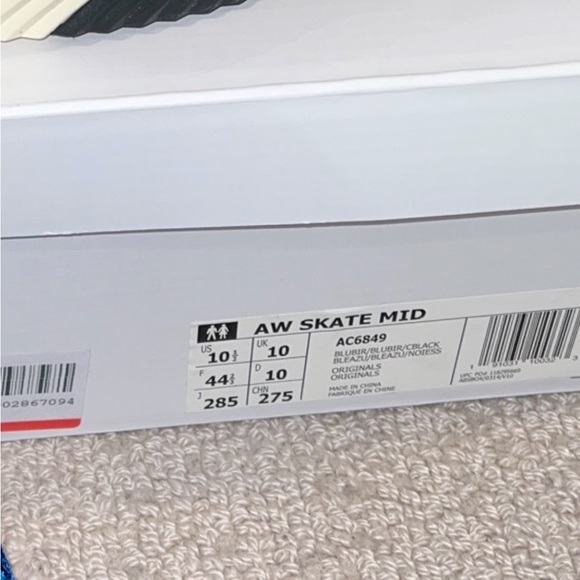 Mens Authentic NEW Adidas Alexander Wang AW Skate Mid Bluebird 2017 Size 10.5 - Picture 4 of 4